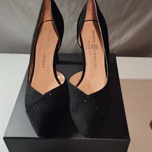 Chinese Laundry Black Heels In Size 6.5 with Elegant Pointed Toe & Little Bling